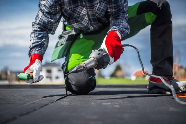 Pourquoi utiliser l'EPDM pour les toitures ?